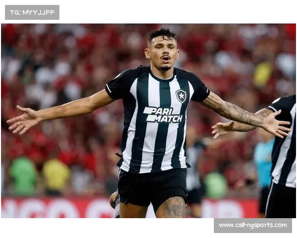 巴西自由人苏亚雷斯因家人遭绑架紧急回国 半决赛参赛不受影响 巴西自由人苏亚雷斯因家人遭绑架紧急回国 半决赛参赛不受影响